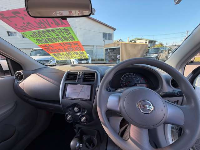 マーチ1.2 X FOUR Vセレクション 4WD