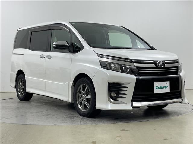 ヴォクシー2.0 ZS 煌II 4WD