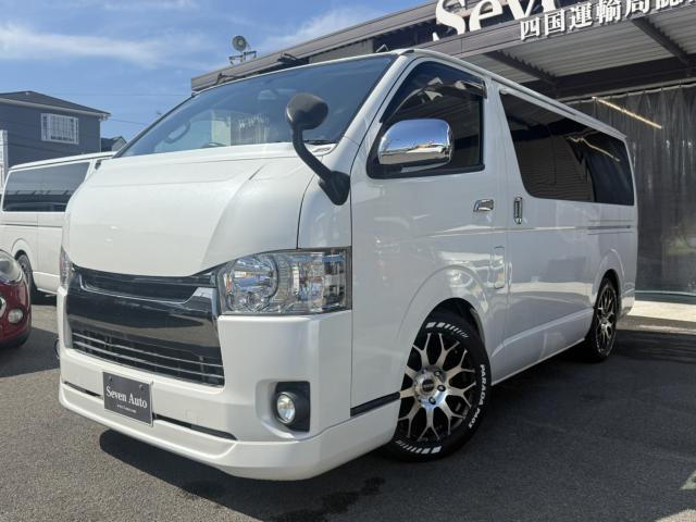 ハイエースバン