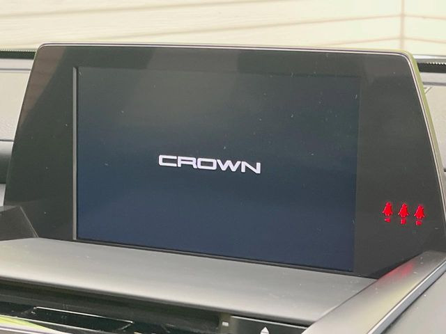クラウンハイブリッド 2.5 S スポーツスタイル