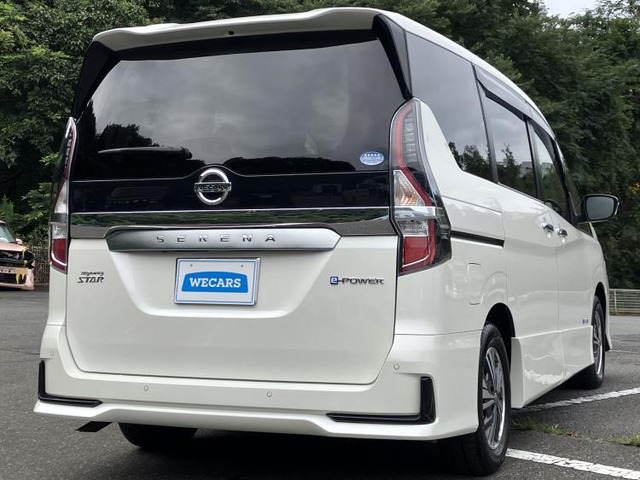 セレナ1.2 e-POWER ハイウェイスターV