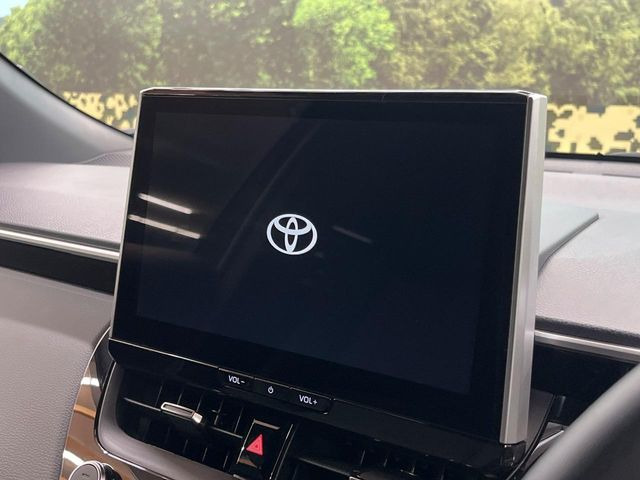 �y10.5�C���` �f�B�X�v���C�I�[�f�B�I�z���ʂ̃f�B�X�v���C��AppleCarPlay��AndroidAuto�����p�\�B�傫�ȉ�ʂŃX�}�z�i�r�A�v���������p���������܂���