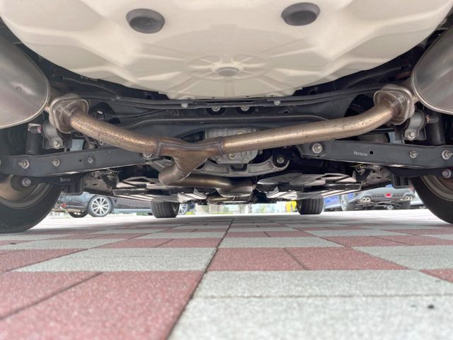 下回りがきれいなうちに、防錆加工の施工がオススメ。降雪地域はもちろん、沿岸部にお住いの方や、趣味でマリン・ウィンタースポーツをされる方にご好評いただいております。