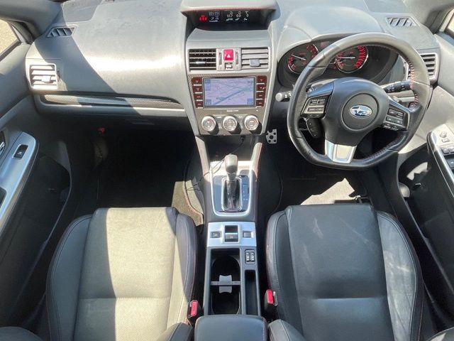 WRXS4 2.0 GT-S アイサイト 4WD