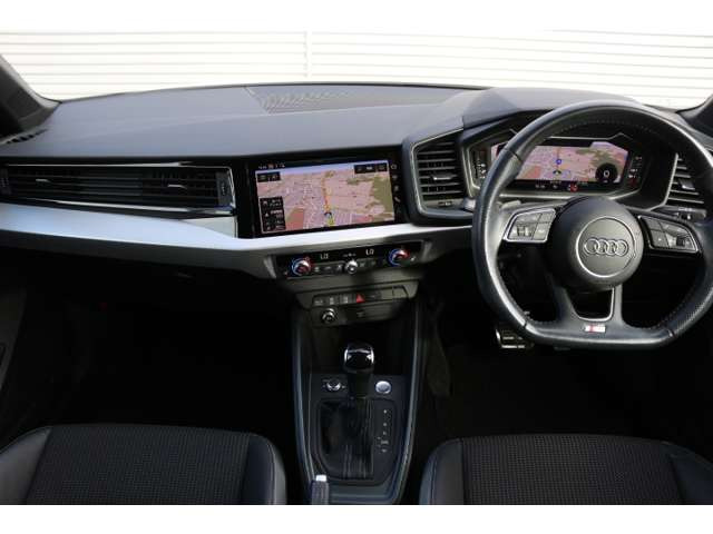 A1スポーツバック35 TFSI Sライン