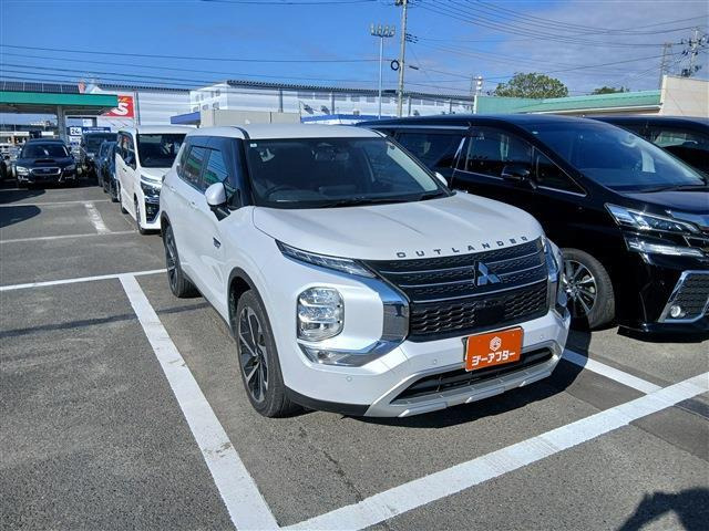 アウトランダーPHEV 2.4 G 4WD