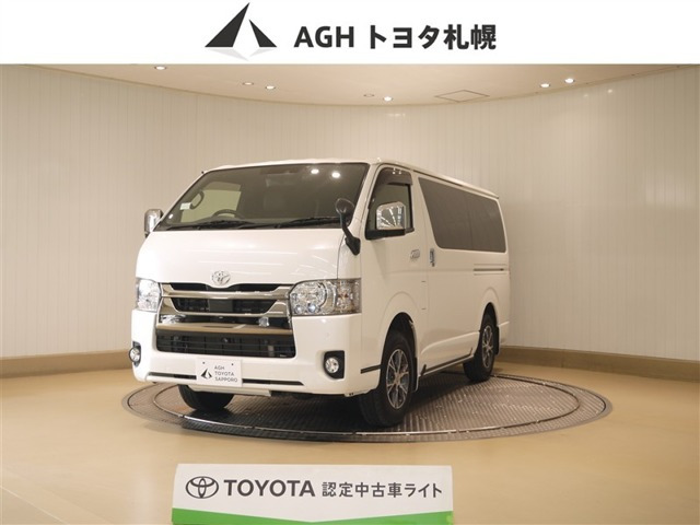ハイエースバン