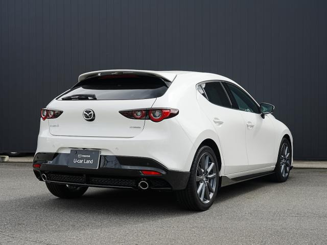 MAZDA3ファストバック2.0 20S バーガンディ セレクション