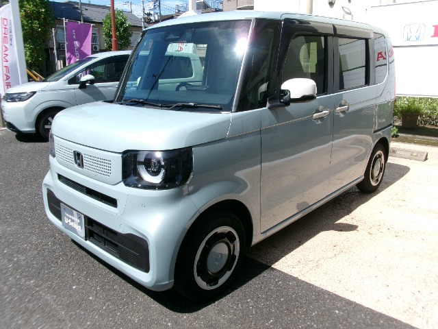 N-BOXファッションスタイル モノトーン