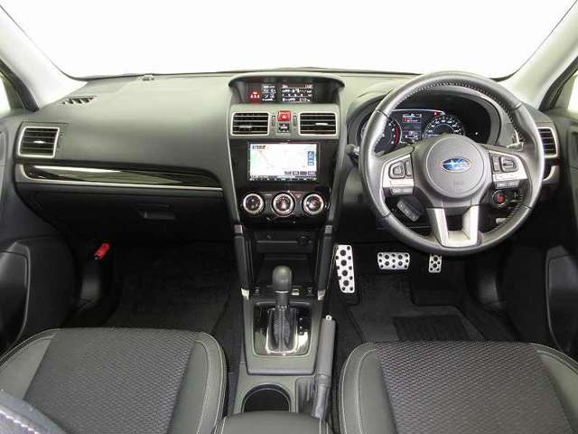 フォレスター2.0 XT アイサイト 4WD