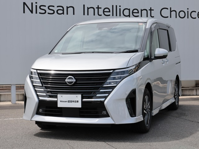 セレナ1.4 e-POWER ハイウェイスターV