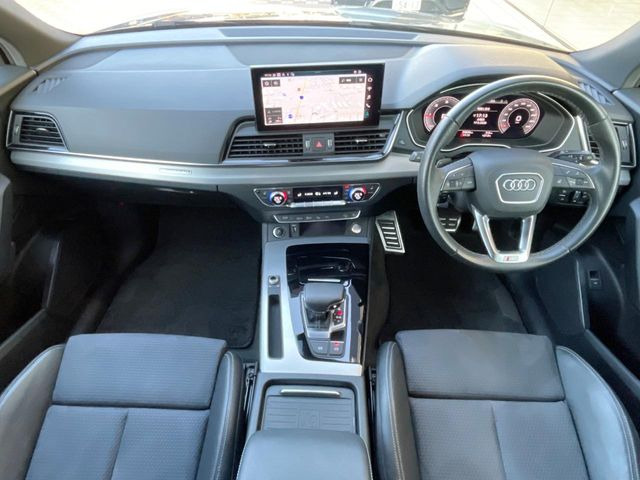 Q540 TDI クワトロ Sライン ディーゼル 4WD