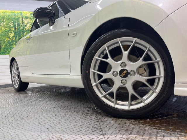 【BBS製アルミホイール】大人気メーカーのホイールを装備♪軽量・高硬度のアルミホイールは、ハンドリング・加速など、走りの質を向上してくれます♪