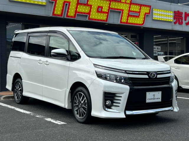 ヴォクシー2.0 ZS