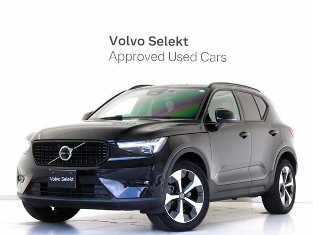 XC40アルティメット B4 AWD ダークエディション 4WD