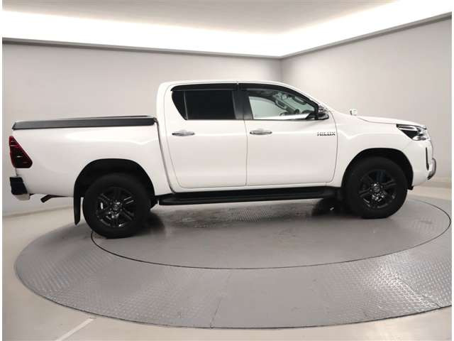 ハイラックス2.4 Z ディーゼル 4WD