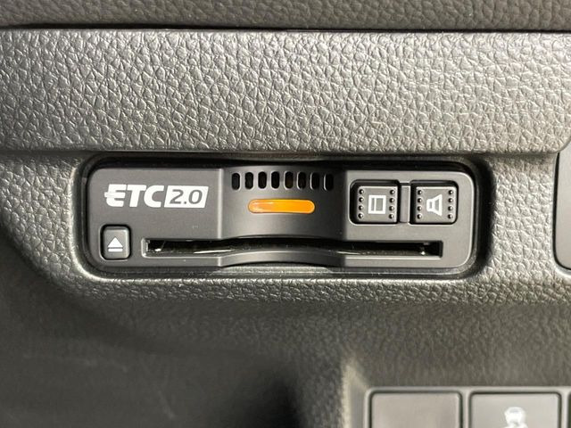 【ETC】高速道路の料金所をストレスなく通過!話題のスポットやサービスエリアに多い「スマートIC」利用時は必須のアイテムです。当店でセットアップを実施、ご納車当日からすぐにご利用いただけます!