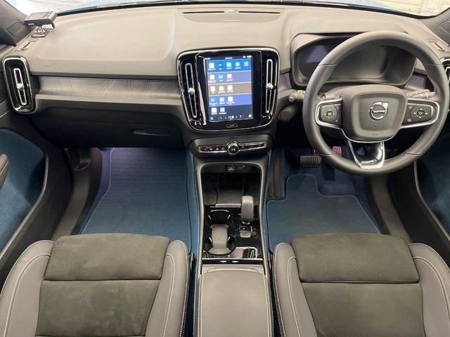 C40リチャージ アルティメット ツインモーター 4WD