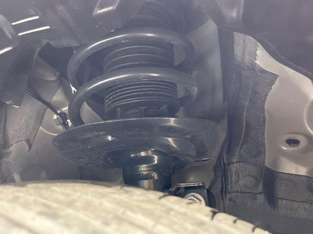 下回りがきれいなうちに、防錆加工の施工がオススメ。降雪地域はもちろん、沿岸部にお住いの方や、趣味でマリン・ウィンタースポーツをされる方にご好評いただいております。