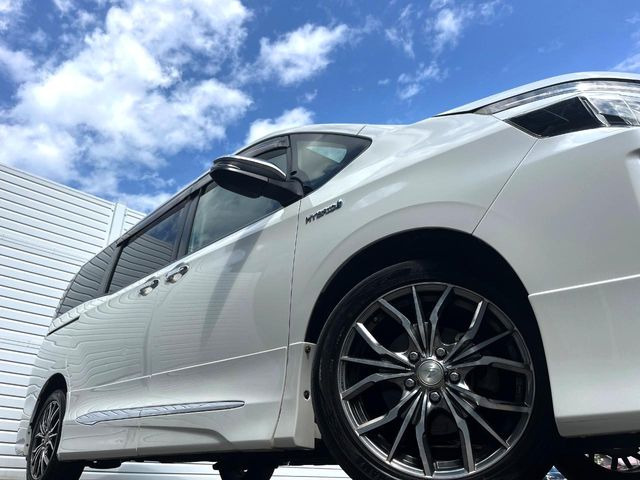 �y17�C���`�A���~�z�C�[���z�O�ςɃ}�b�`�����A���~�z�C�[���𑕒����Ă���܂��B�e��A���~�z�C�[����A�X�^�b�h���X�^�C�����戵�����Ă���܂��B���񂲑��k����������
