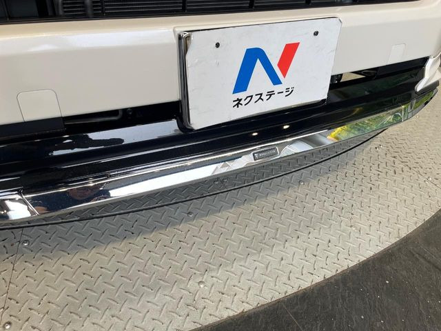 ハイエースバン