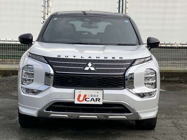 アウトランダーPHEV 2.4 P 4WD