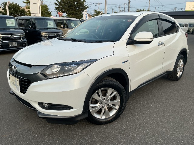 ヴェゼル1.5 ハイブリッド X 4WD