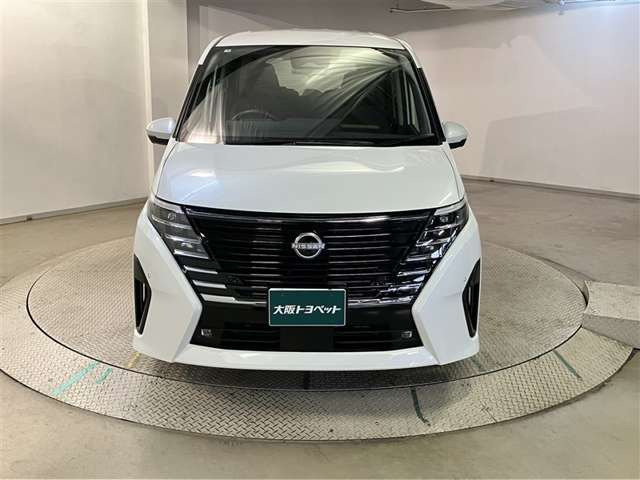 セレナ1.4 e-POWER ハイウェイスターV
