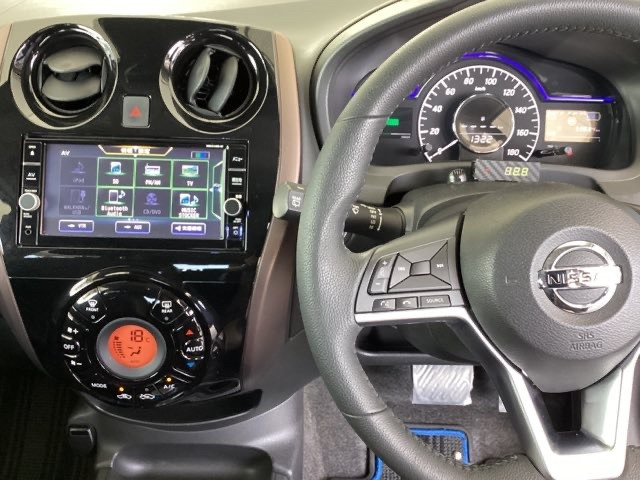 ノート1.2 e-POWER メダリスト