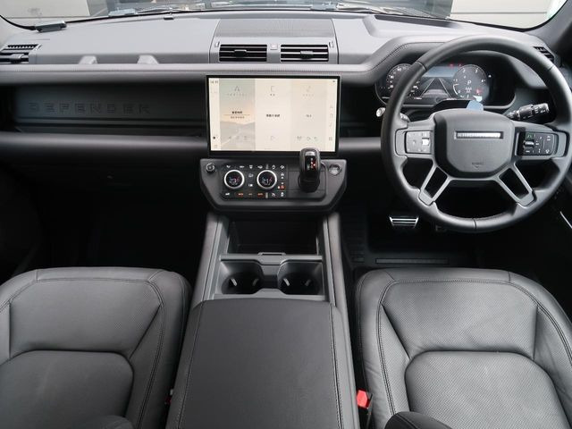 ディフェンダー110 X ダイナミック HSE 3.0L D350 ディーゼル 4WD