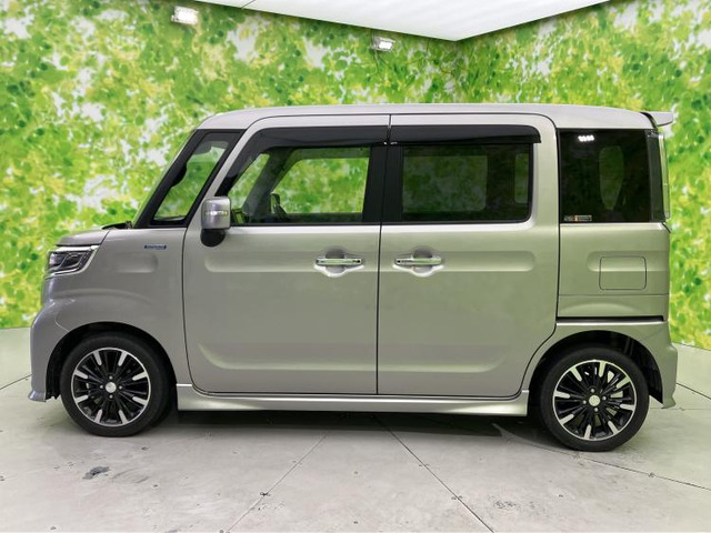 フレアワゴンカスタムスタイル ハイブリッド XS 4WD