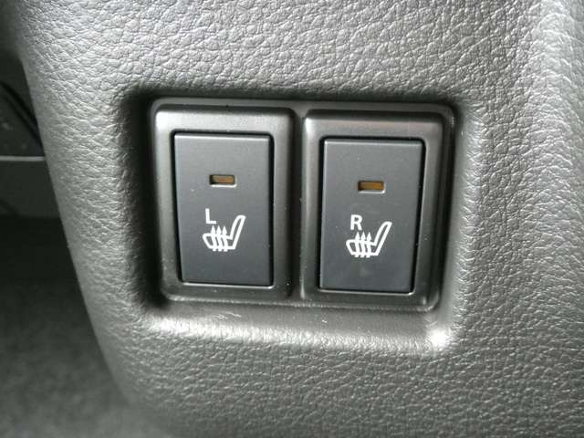 シートヒーター完備!寒い時期でも快適に運転できます♪