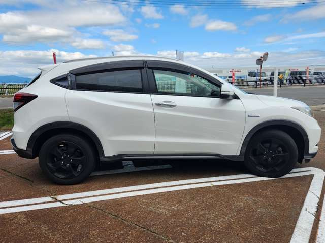 ヴェゼル1.5 ハイブリッド X Lパッケージ 4WD