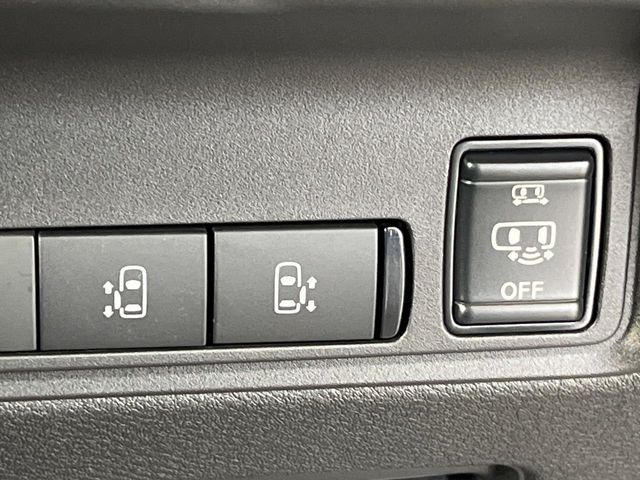 セレナ1.4 e-POWER ハイウェイスターV