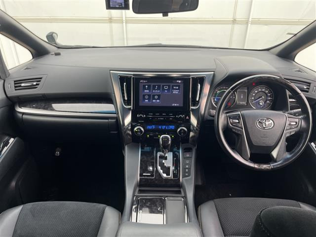 アルファードハイブリッド 2.5 S タイプゴールド E-Four 4WD