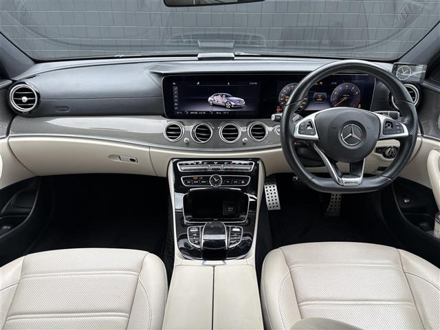 EクラスAMG E43 4マチック 4WD