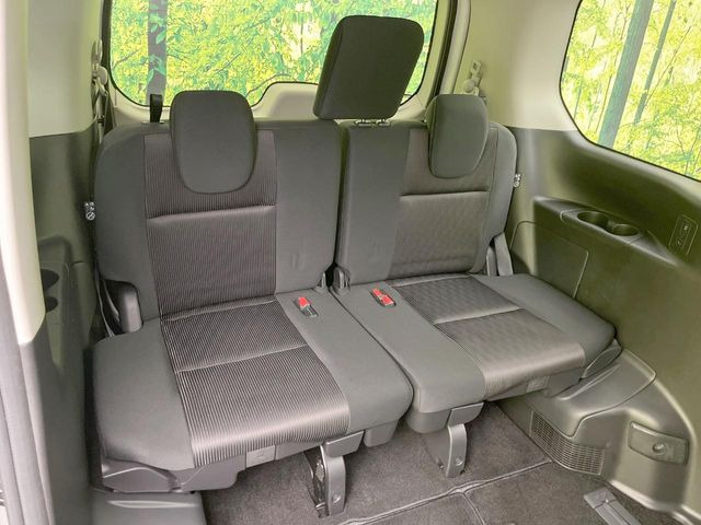 3��ڃV�[�g�͂�������ԗǍD����l�ł��������ƍ����Ē����܂��̂ŁA��l���ł̂��o���������N���N�ł��􂲉Ƒ��ŁA�C�̒m�ꂽ���ԂŁA�h���C�u�ɍs���̂��y���݂ł��ˁ�