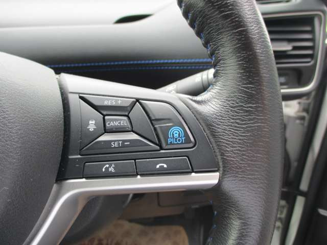 セレナ1.2 e-POWER AUTECH