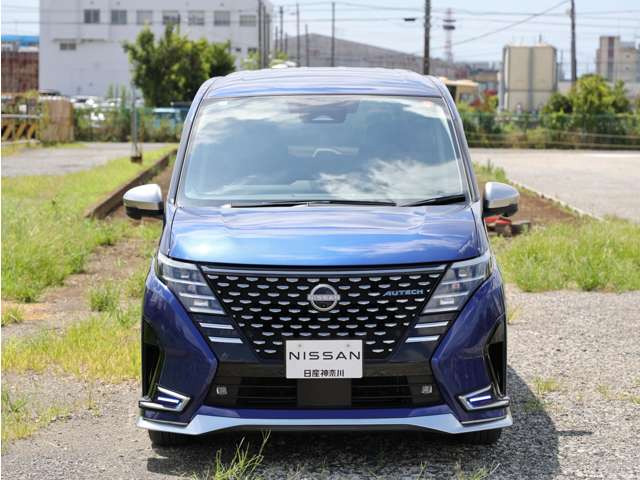 セレナ1.4 e-POWER AUTECH