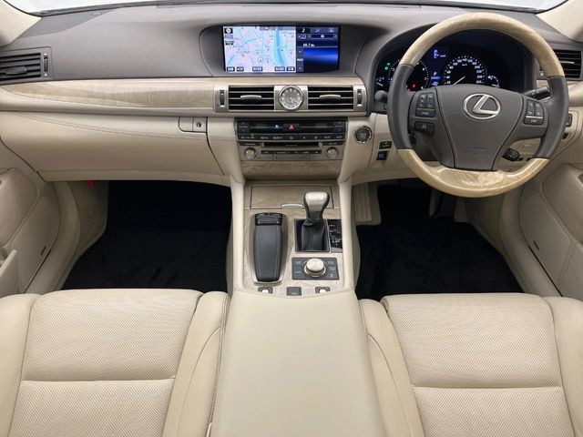 LS460 バージョンC Iパッケージ