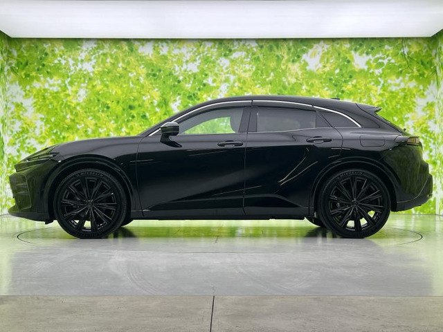 クラウンスポーツ2.5 Z E-Four 4WD