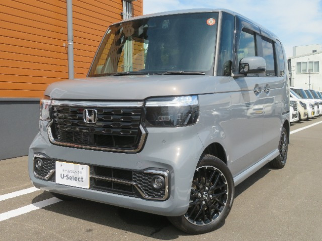 N-BOXカスタムターボ コーディネートスタイル モノトーン 4WD