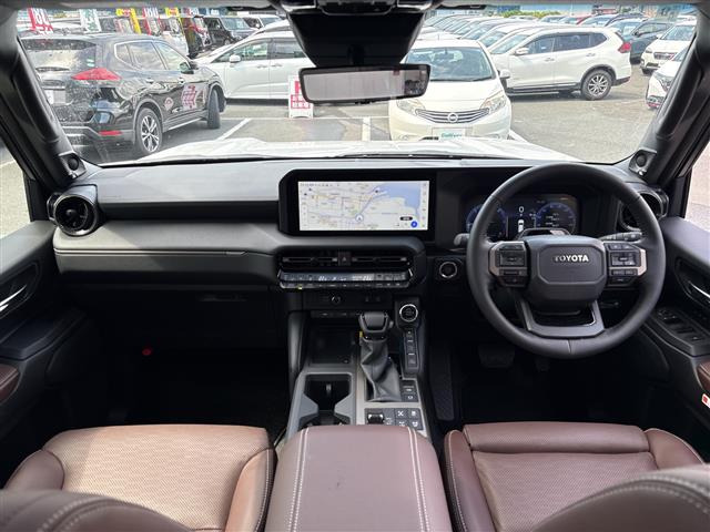 ランドクルーザー2502.8 ZX ディーゼル 4WD