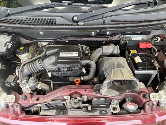 親切・丁寧な専門メカニックスタッフが応対!・車検・点検整備・事故等の修理などアフターサービスも安心。お車のカスタマイズもネクステージのサービススタッフまでご相談ください!