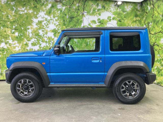 ジムニーシエラ1.5 JC 4WD