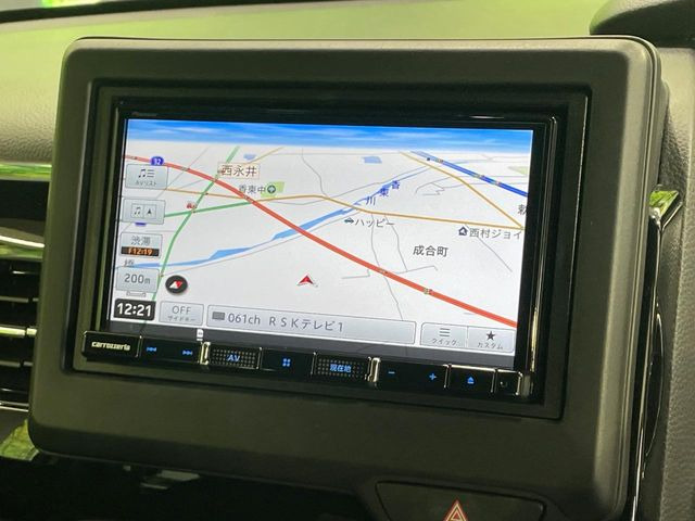 【ナビゲーション】目的地までしっかり案内してくれる使いやすいナビ。Bluetooth接続すればお持ちのスマホやMP3プレイヤーの音楽を再生可能!毎日の運転がさらに楽しくなります!!