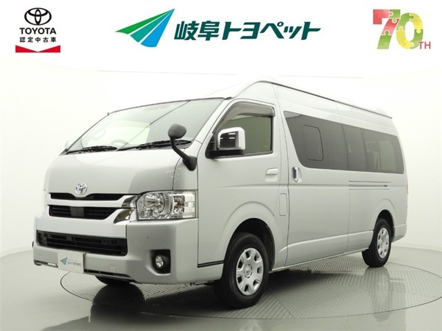 ハイエース2.7 グランドキャビン 4WD