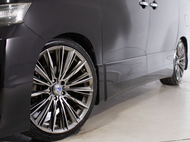 ★各種カスタム!★エアロ取付、社外アルミホイール換装承っております!
