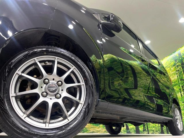 �y14�C���`�A���~�z�C�[���z�O�ςɃ}�b�`�����A���~�z�C�[���𑕒����Ă���܂��B�e��A���~�z�C�[����A�X�^�b�h���X�^�C�����戵�����Ă���܂��B���񂲑��k����������