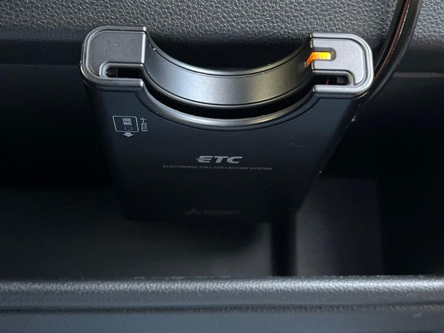 【ETC】高速道路の料金所をストレスなく通過!話題のスポットやサービスエリアに多い「スマートIC」利用時は必須のアイテムです。当店でセットアップを実施、ご納車当日からすぐにご利用いただけます!